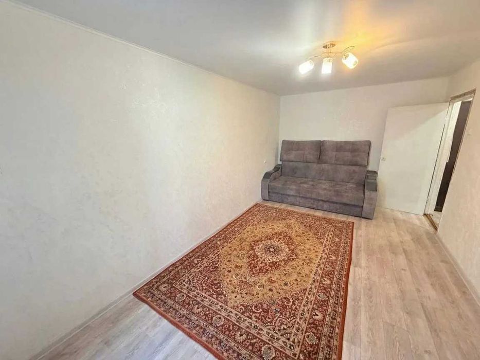 Продам 2 комнатную квартиру в кжби