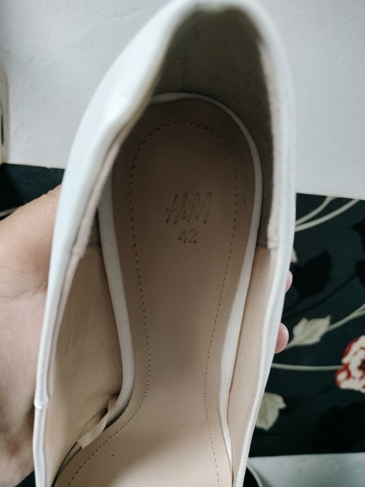 Pantofi albi Stiletto