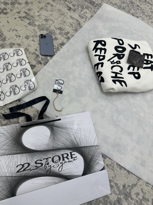 Авторские теплые худи на ваш вкус