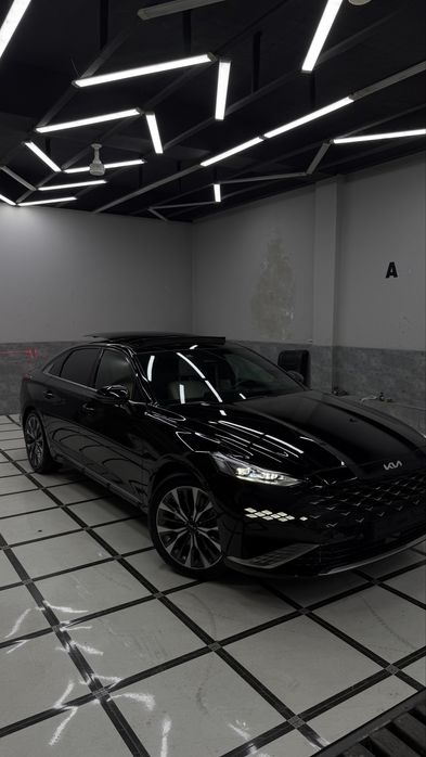 Kia k8 2023  yil