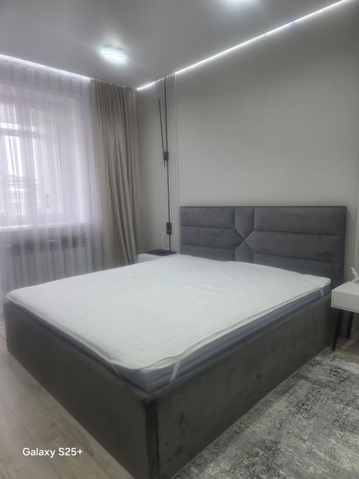 Кровать двуспальная 200*180