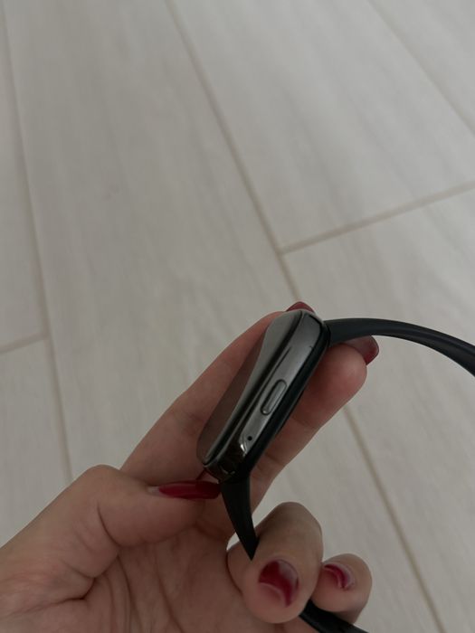 продам часы Redmi Watch 3 active