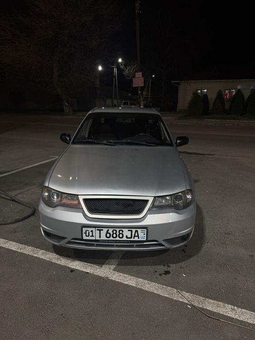 Nexia 2 1.6 dons metan  srochniy sotiladi