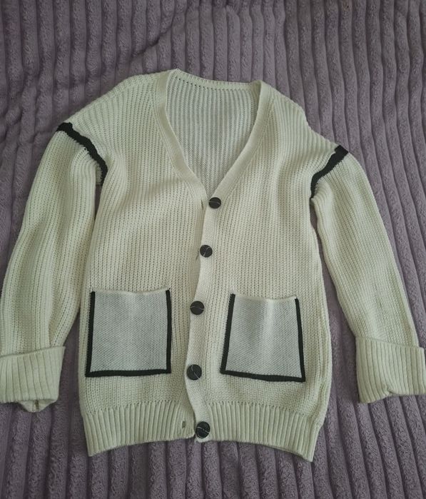 Продам женские кардиганы
