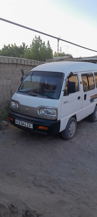 Chevrolet damas 2015