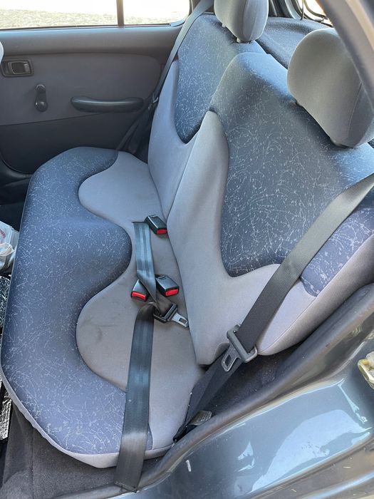 Nisan micra 2004 г Нисан Фейс лифт лукс