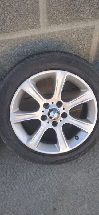 Jante originale BMW 225/50/R17 cu anvelope de iarnă Matador
