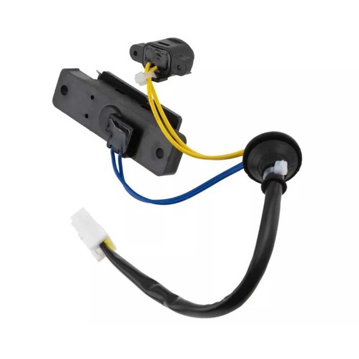 Бутон на дръжка за багажник SUZUKI SX4 2006 - 2015 (keyless) (НОВ)