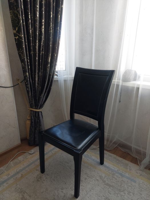 Стулья состояниесі өте жақсы