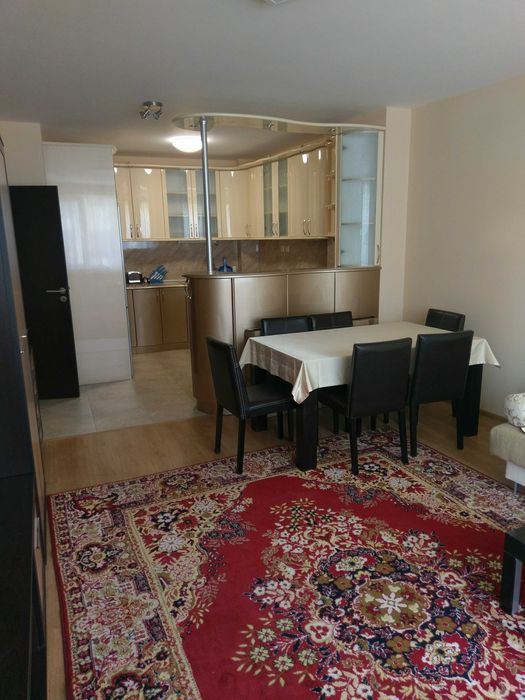 Дава се под наем Двустаен апартамент в Варна, Левски - 75 кв.м за 540 € - Снимка #1