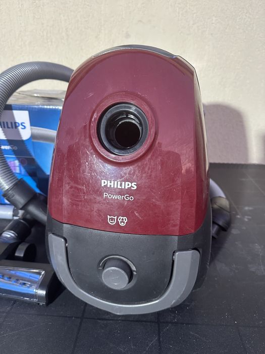 Aspirator philips power go 900 W