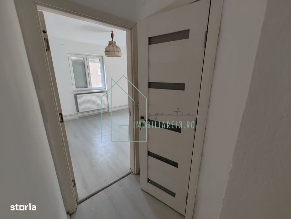 Apartament 3 camere, etaj 3, Cartier M. Kogalniceanu, 44mp Sebes, Alba