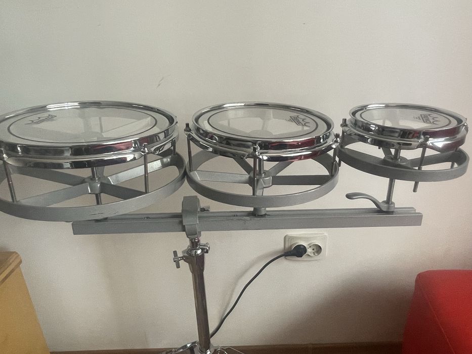 Vand percutie cu funduri remo le am scos o data la treaba!