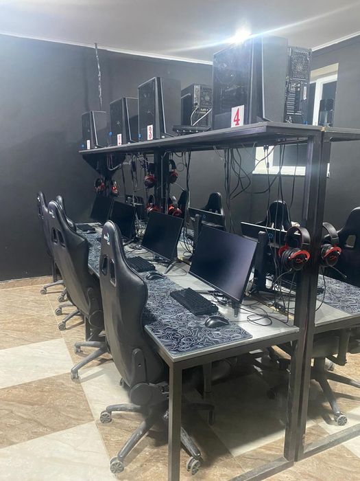 Компютерьный клуб продаются срочно