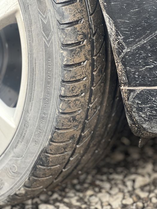 Продам диски с резиной (255/45/18)