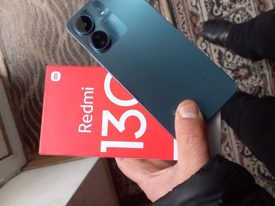 Redmi 13C holati ideal tiniq 256GB hotirasi 8GB aperativka karobka bor