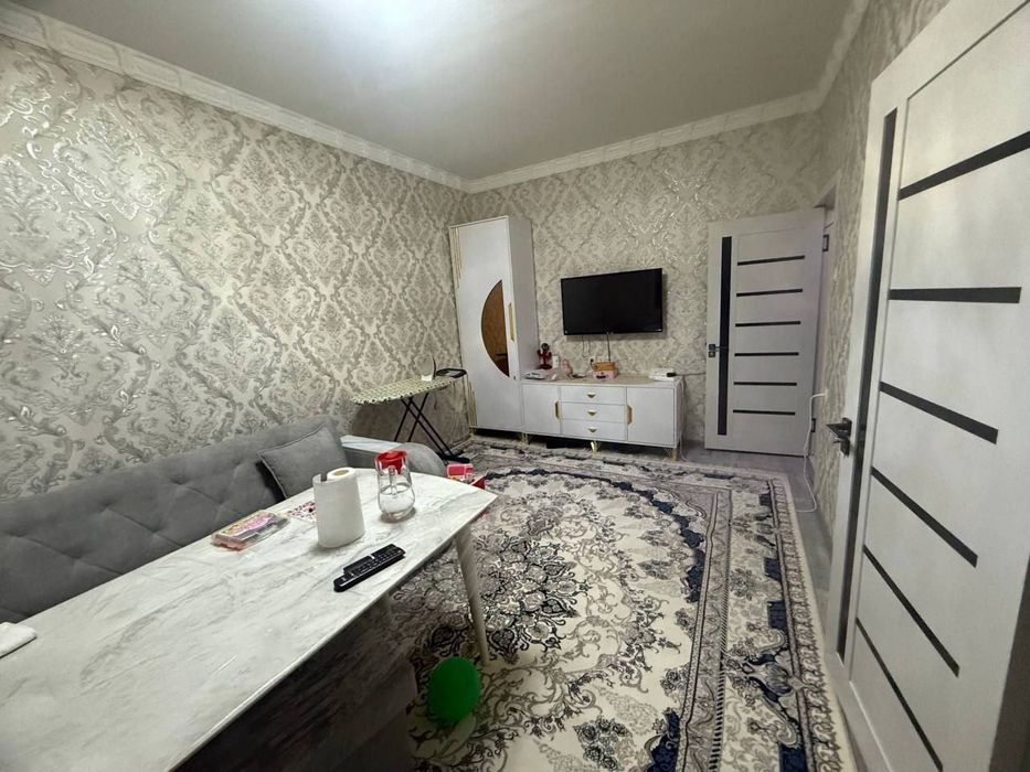 Срочно аренда квартиру Массив Феруза 2/1/4 балкон 1.5/3