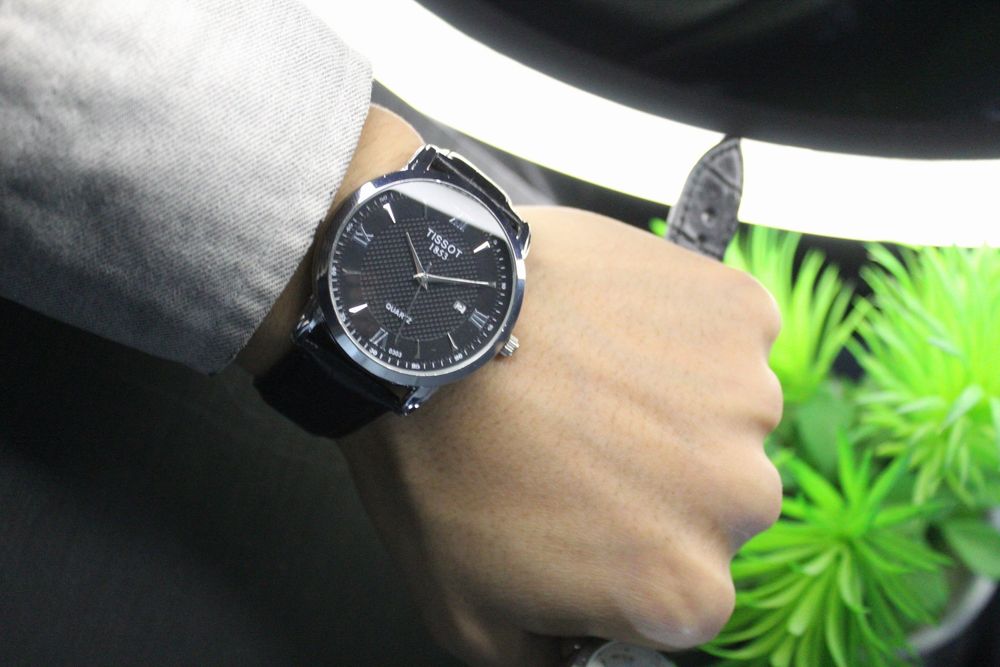 Klassik qo'l soat erkaklar uchun, Xamyonbop narxlarda