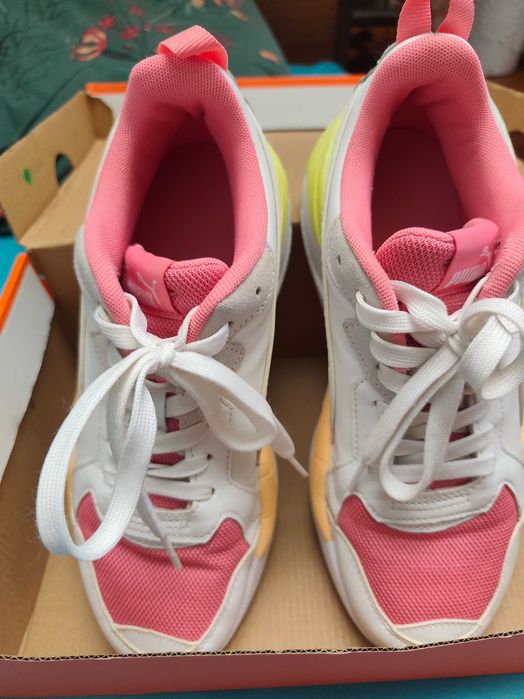 Обувки Найк Nike Revolution 5