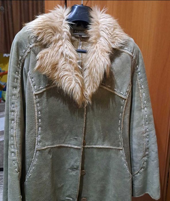 Cojoc  vintage,cu blanita