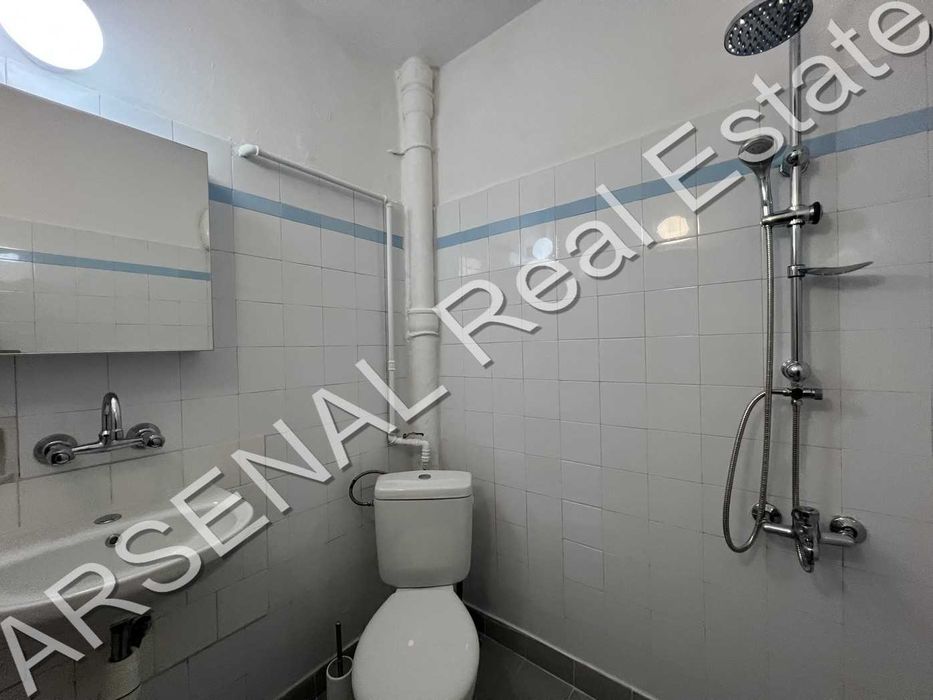 Двустаен апартамент под наем, Бъкстон