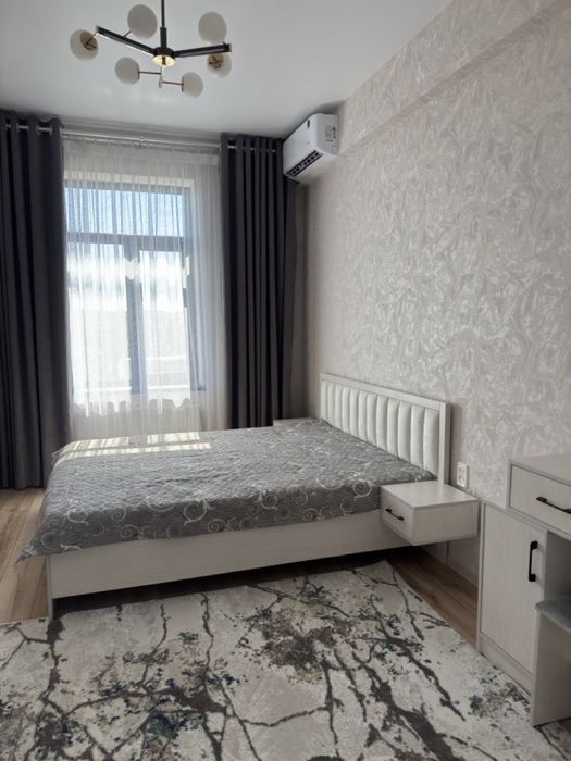 Сдаётся новая квартира с евроремонтом !