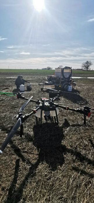 Prestari servicii cu drona agricola