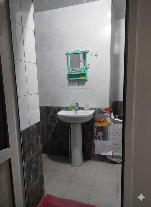 744Продаётся полуподвал 84 кв, ориентир завод Сино