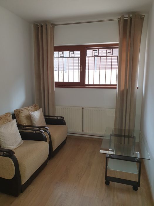 Inchiriez apartament 2 camere