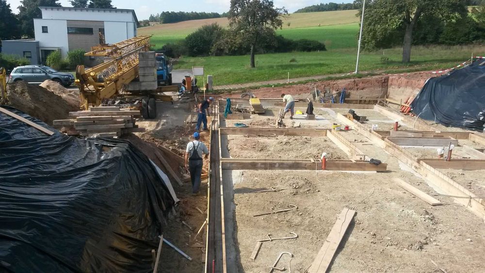 ДОМЕЛИК ООД  Строителство и ремонти