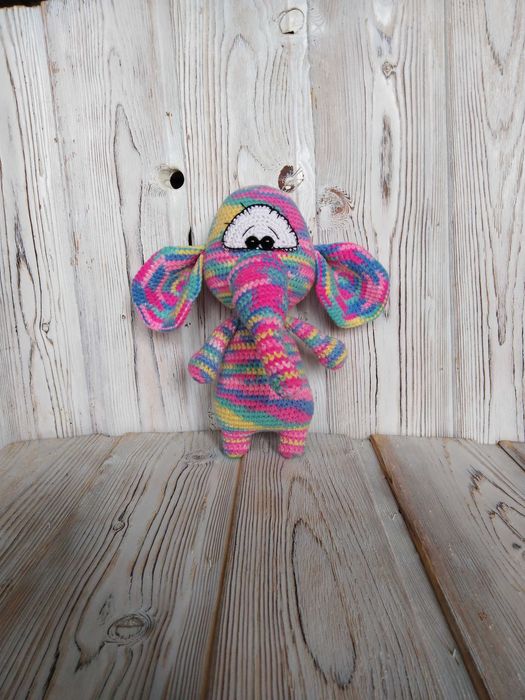 Игрушки ручной работы.