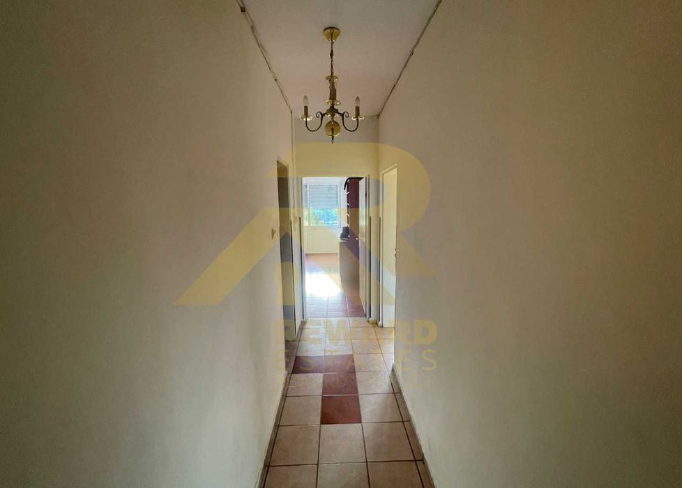 Продава се Четиристаен апартамент в София, Дружба 2 - 110 кв.м за 2164 €/кв.м - Снимка #10