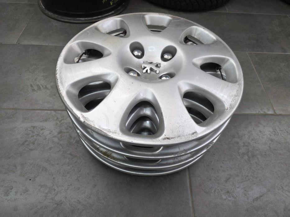 Тасове 15 - Peugeot