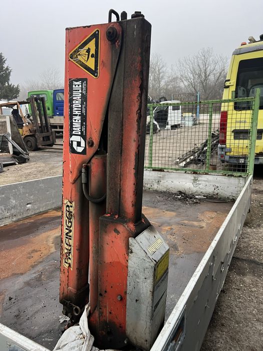 Бордова карсерия с КРАН от Ивеко