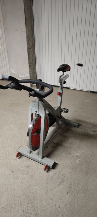 Спининг байк. Велоергометър.фитнес колело