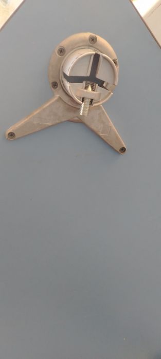 Продам стол со стульями!