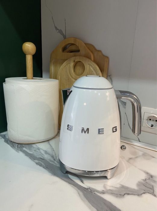 Электрочайник Smeg