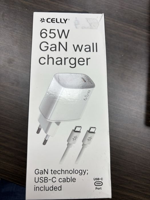 Зарядно Celly 65 W