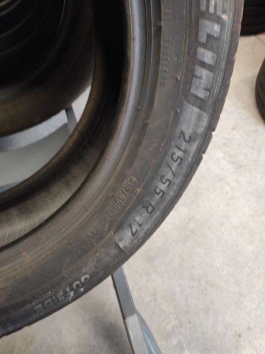 215/55/17 Michelin