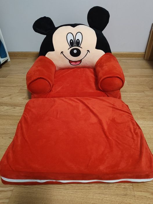 Scaun de pluș extensibil Mickey Mouse pentru copii - nou
