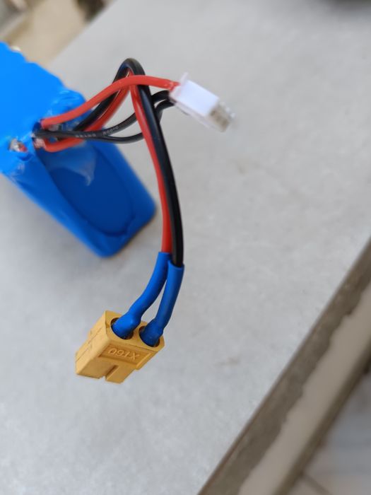 Батерия за лодка.