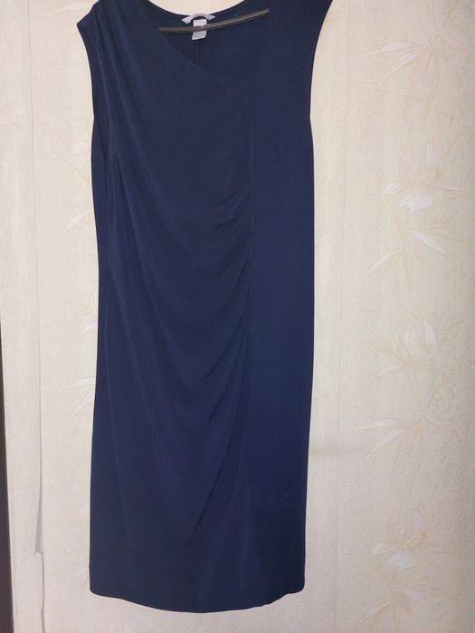 Продам платье размер 46-48