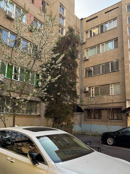 Светлая семейная 3-комнатная квартира, 107 м², Дархан