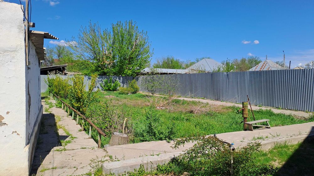 Дом в центре города Шу со всеми удобствами