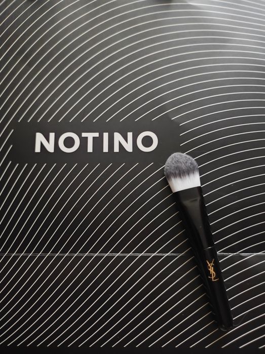 Lancome, clarins, Yves Saint Laurent.