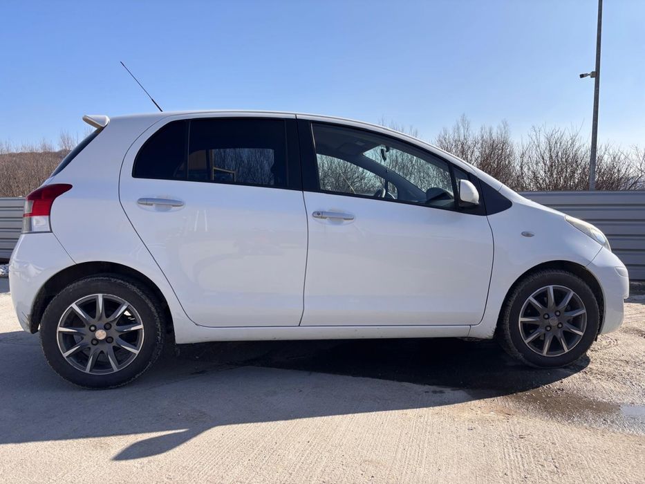 TOYOTA Yaris 2010 — imagine 10