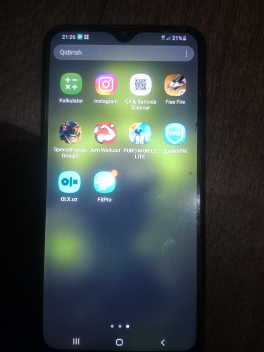 Telefon xolati yaxshi A10 S hmma joyi ishledi