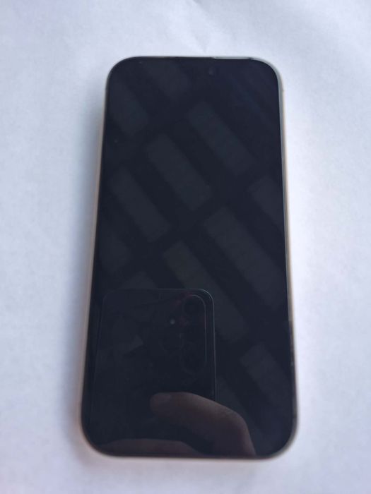 Iphone 16 pro.