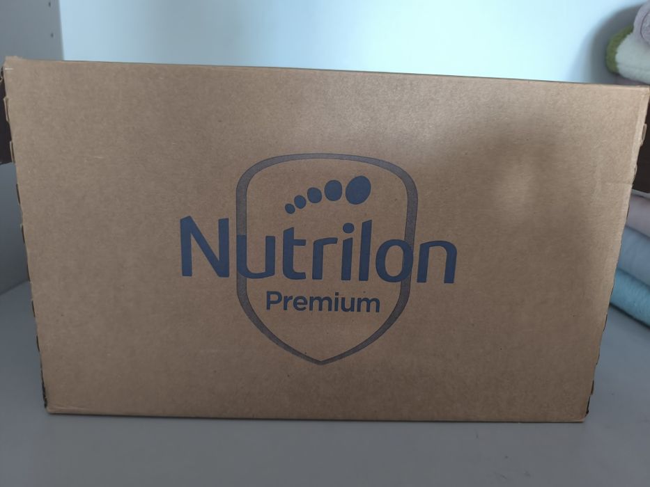 Nutrilon Premium 1 .