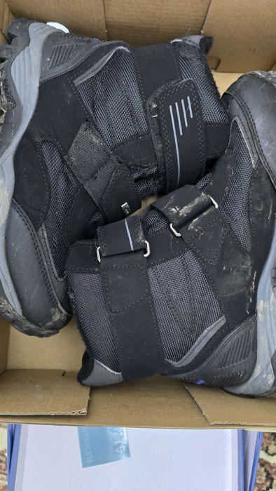 Ботинки чёрные капика